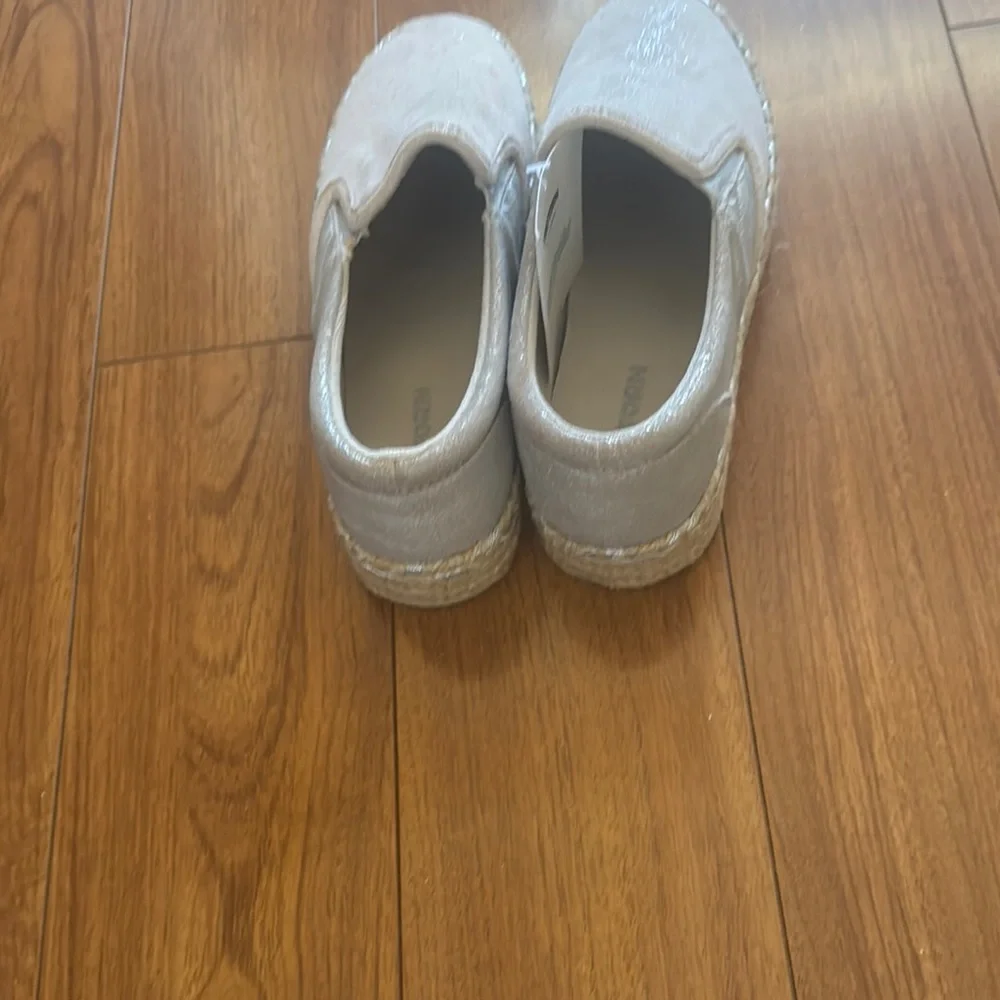 Women's White Slip-On Espadrilles - Picture 4 of 5